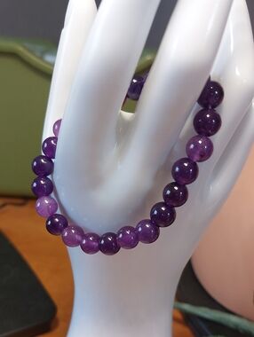 💜5/$25💜 Amethyst 8mm Bead Stetch Bracelet Gemstone